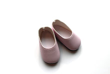 Load image into Gallery viewer, Shoes (Las Amigas)